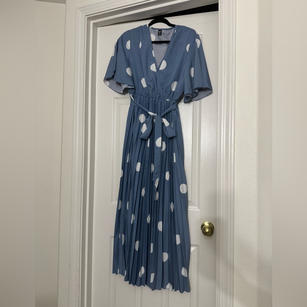 Modely Plus Polka Dot Print Butterfly Sleeve Pleated Belted Dress